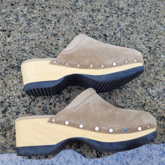 M. Gemi The Greta Tan/Camel Suede/Leather Clog Mule - Picture 1 of 12